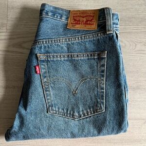 Levi's 501 Straight Fit Light Blue Denim Jeans